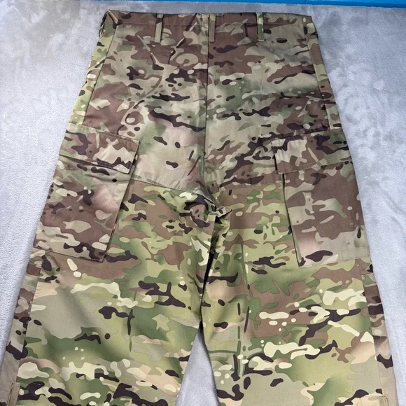 USGI APECS Wet Weather Trousers Multicam Men's Sz M/R Camo - Picture 5 of 11